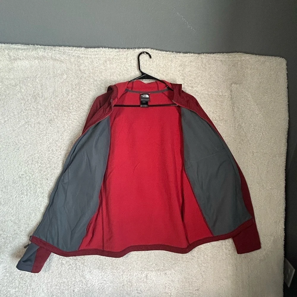 North Face Mens Red 100% Polyester Long Sleeve Zip Up Jacket Hoodie Size M